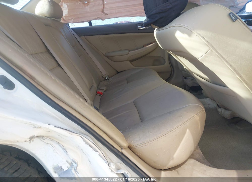 2005 HONDA ACCORD 3.0 EX VIN: 1HGCM66875A057994