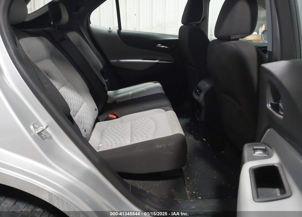 2018 CHEVROLET EQUINOX LS VIN: 2GNAXHEV2J6142109