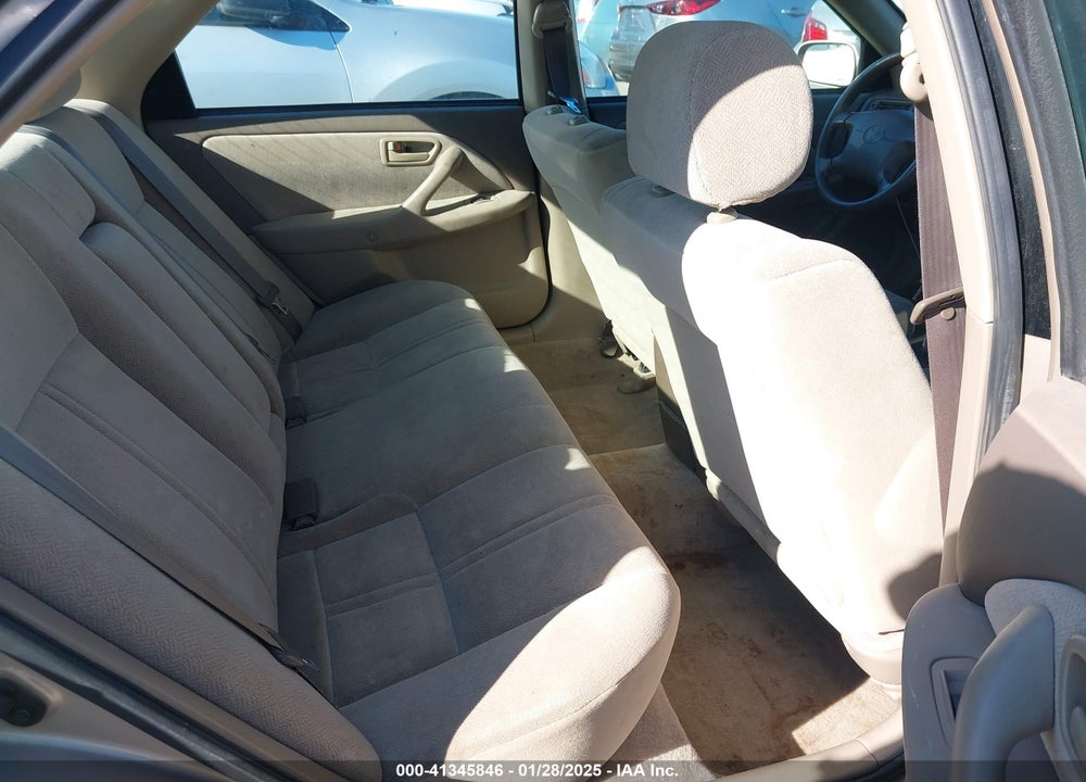 1999 TOYOTA CAMRY CE VIN: 4T1BG22K3XU512283