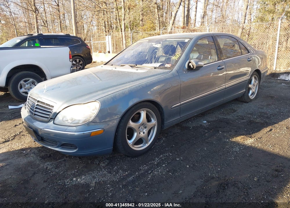 2005 MERCEDES-BENZ S 500 VIN: WDBNG75J75A451373
