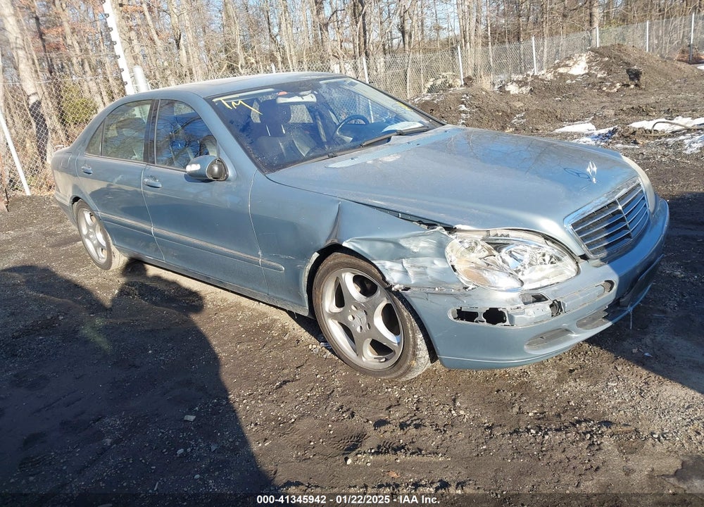 2005 MERCEDES-BENZ S 500 VIN: WDBNG75J75A451373