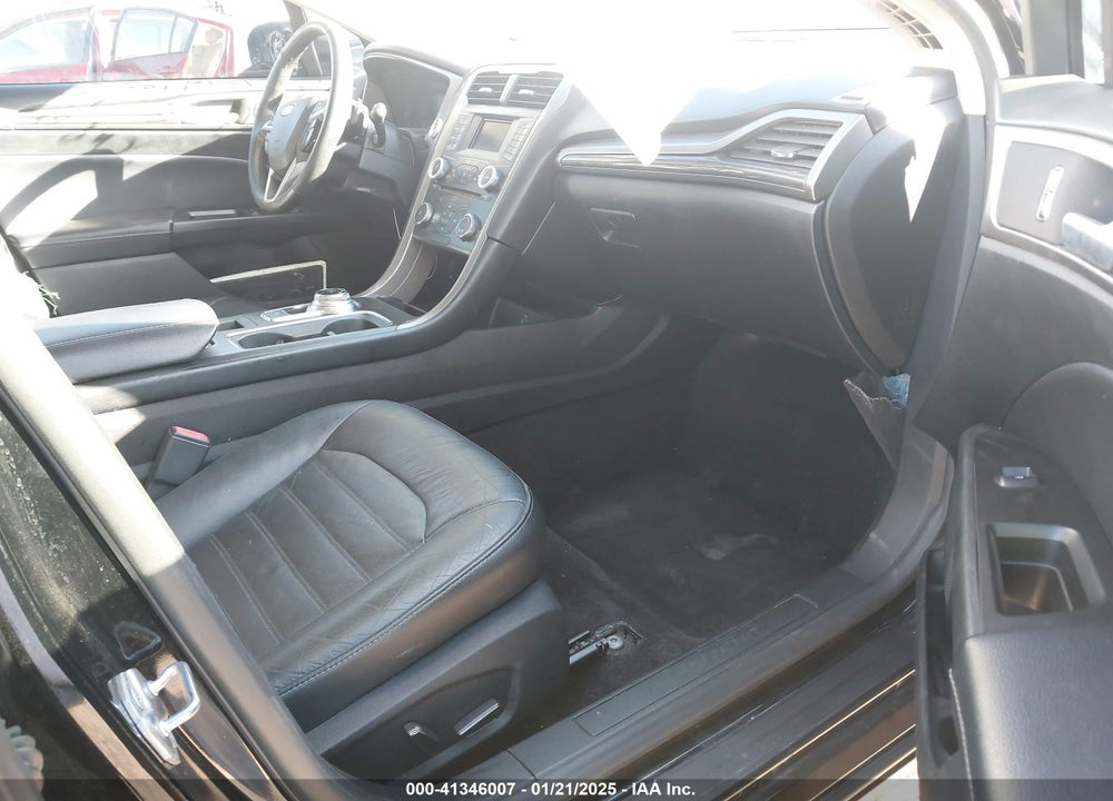 2017 FORD FUSION VIN: 3FA6P0H95HR130298