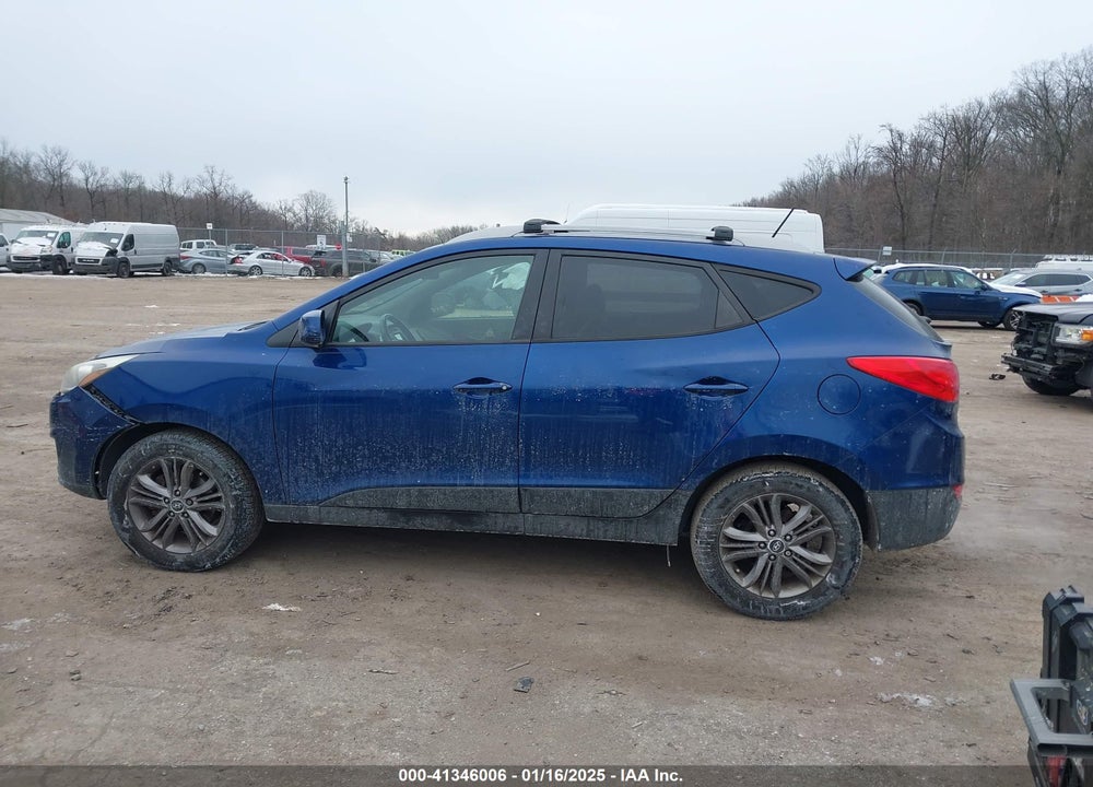 2014 HYUNDAI TUCSON SE VIN: KM8JU3AG5EU933684