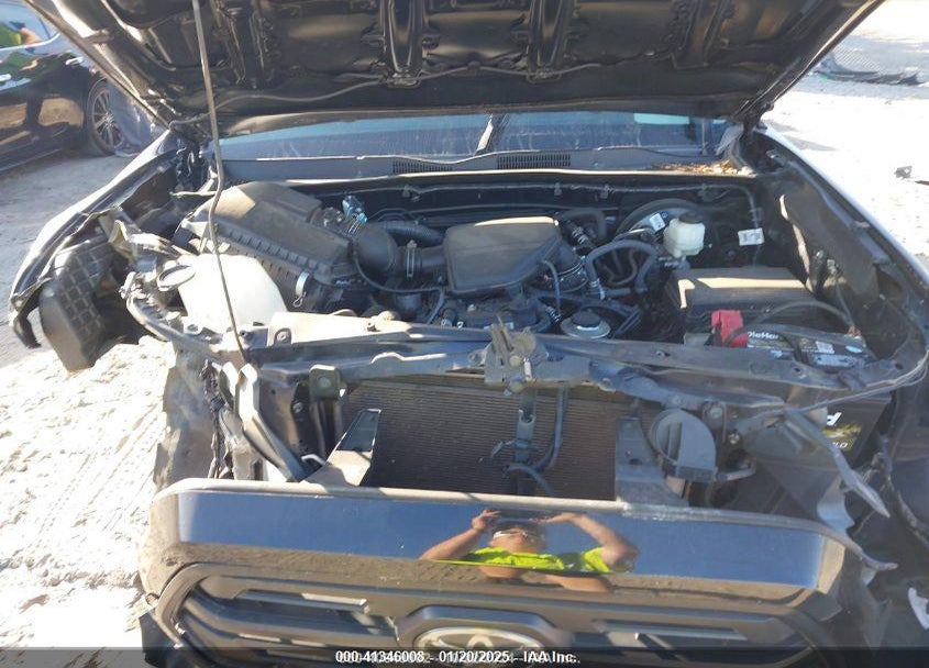 2019 TOYOTA TACOMA SR VIN: 5TFAX5GN4KX161413