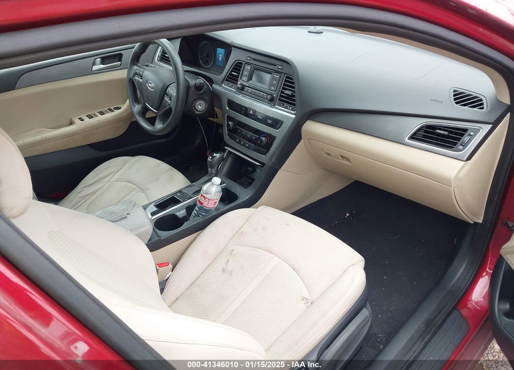 2015 HYUNDAI SONATA SE VIN: 5NPE24AF6FH174404