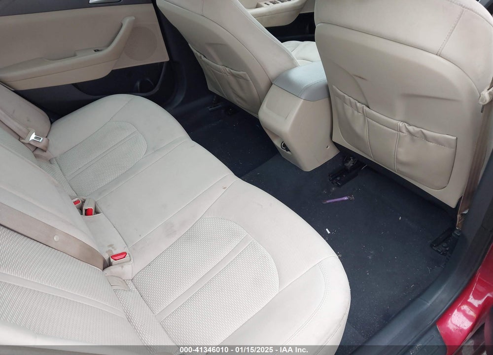 2015 HYUNDAI SONATA SE VIN: 5NPE24AF6FH174404