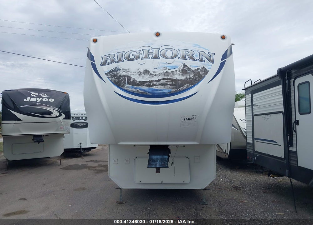 2011 HEARTLAND BIGHORN TRAVEL TRAILER VIN: 5SFBG3624BE234482