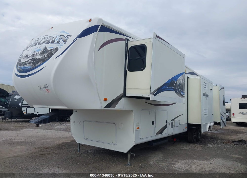 2011 HEARTLAND BIGHORN TRAVEL TRAILER VIN: 5SFBG3624BE234482