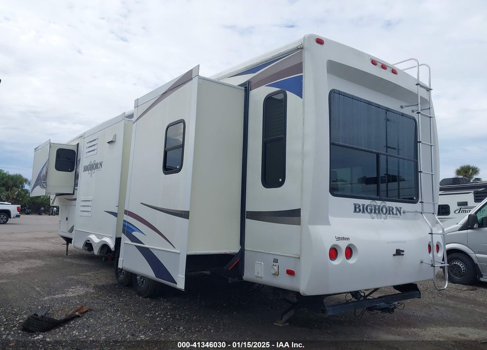 2011 HEARTLAND BIGHORN TRAVEL TRAILER VIN: 5SFBG3624BE234482