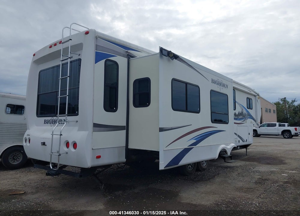 2011 HEARTLAND BIGHORN TRAVEL TRAILER VIN: 5SFBG3624BE234482