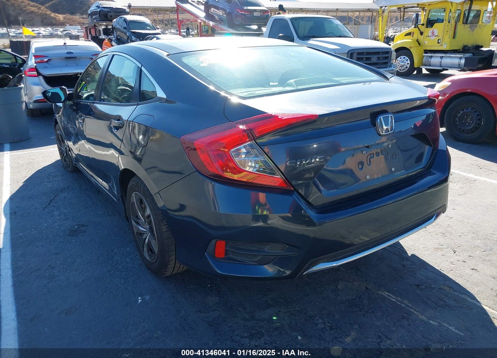 2019 HONDA CIVIC LX VIN: 19XFC2F68KE202765