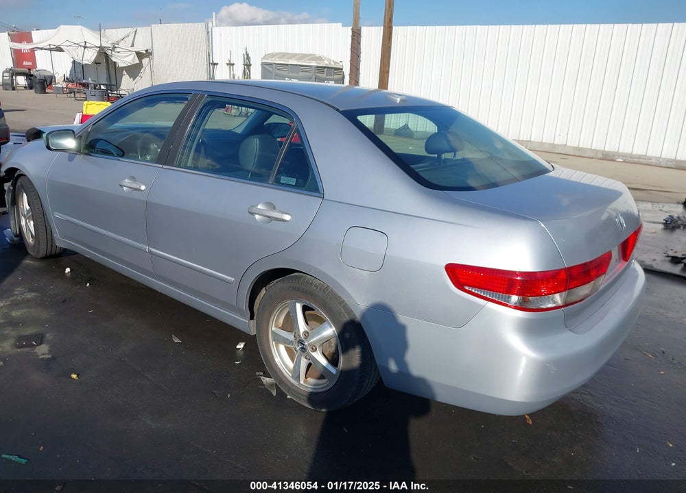 2004 HONDA ACCORD 2.4 EX VIN: JHMCM56804C027097