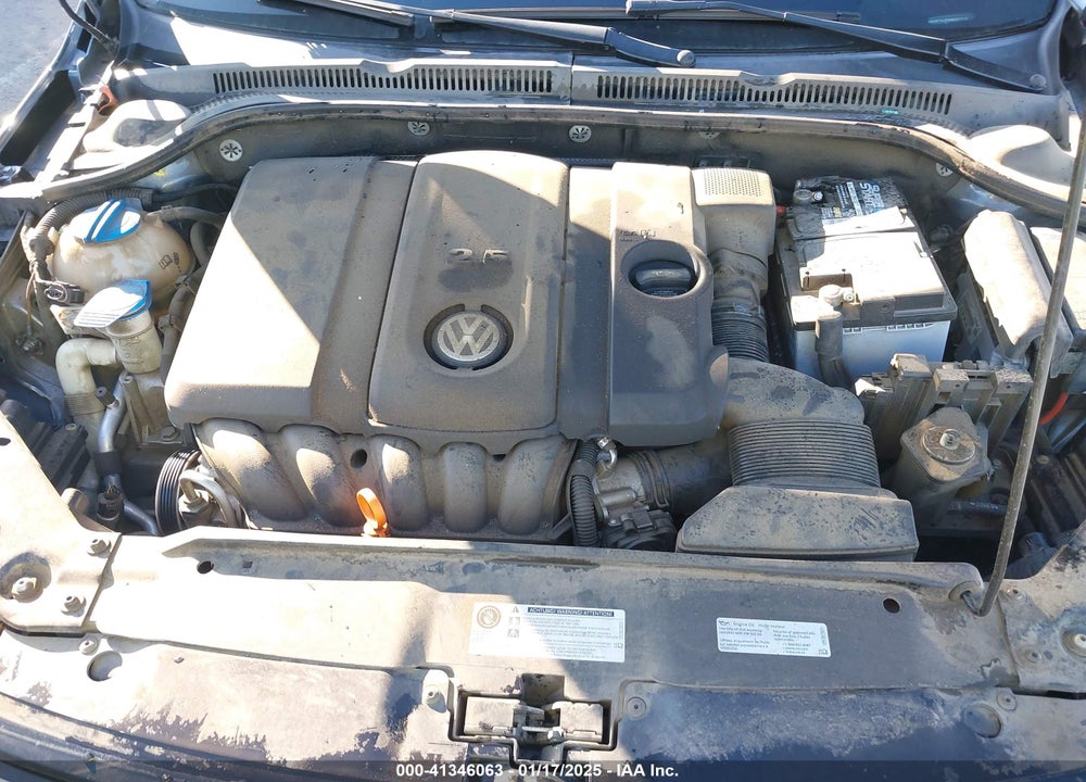 2013 VOLKSWAGEN JETTA VIN: 3VWDP7AJ5DM437716