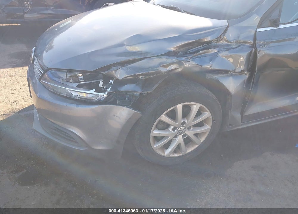 2013 VOLKSWAGEN JETTA VIN: 3VWDP7AJ5DM437716