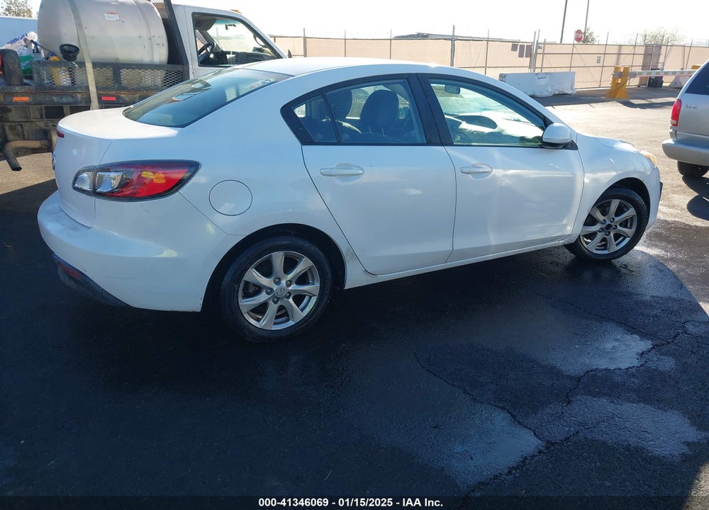 2010 MAZDA 3 I TOURING VIN: JM1BL1SG4A1243452