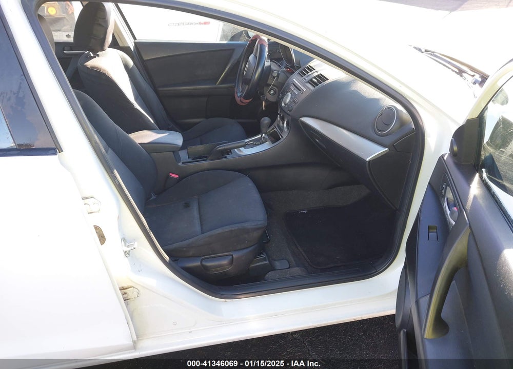 2010 MAZDA 3 I TOURING VIN: JM1BL1SG4A1243452