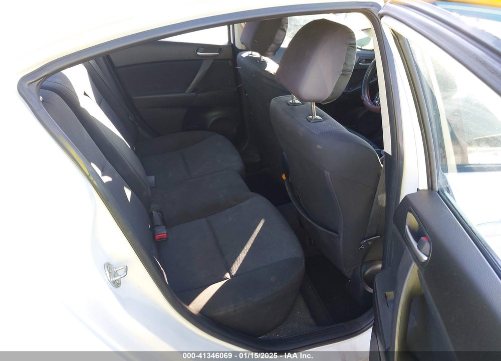 2010 MAZDA 3 I TOURING VIN: JM1BL1SG4A1243452