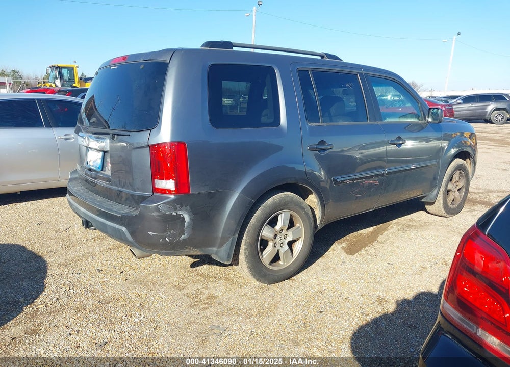 2011 HONDA PILOT EX-L VIN: 5FNYF3H56BB057200