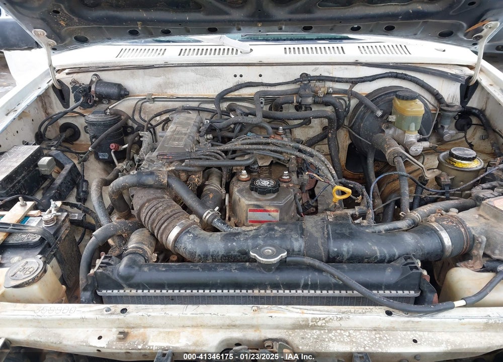 1993 TOYOTA PICKUP 1/2 TON SHRT WHEELBASE/DX VIN: JT4RN01P8P7061389