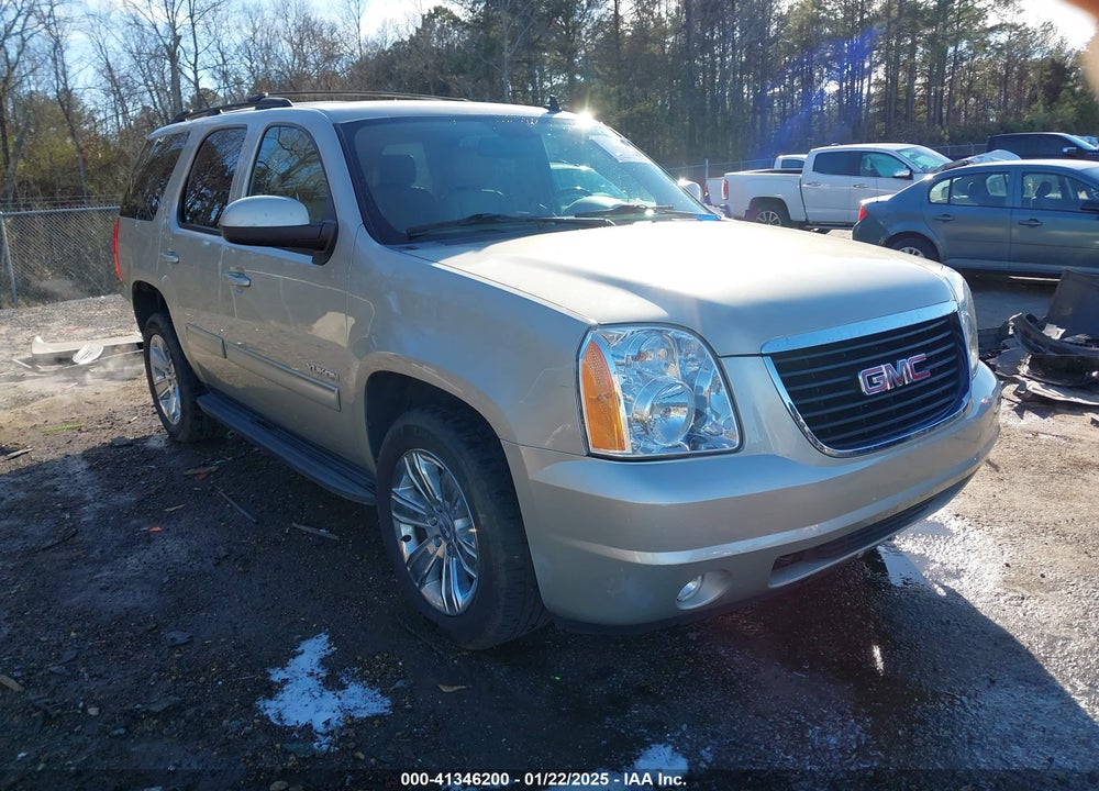 2014 GMC YUKON SLT VIN: 1GKS1CE03ER115330