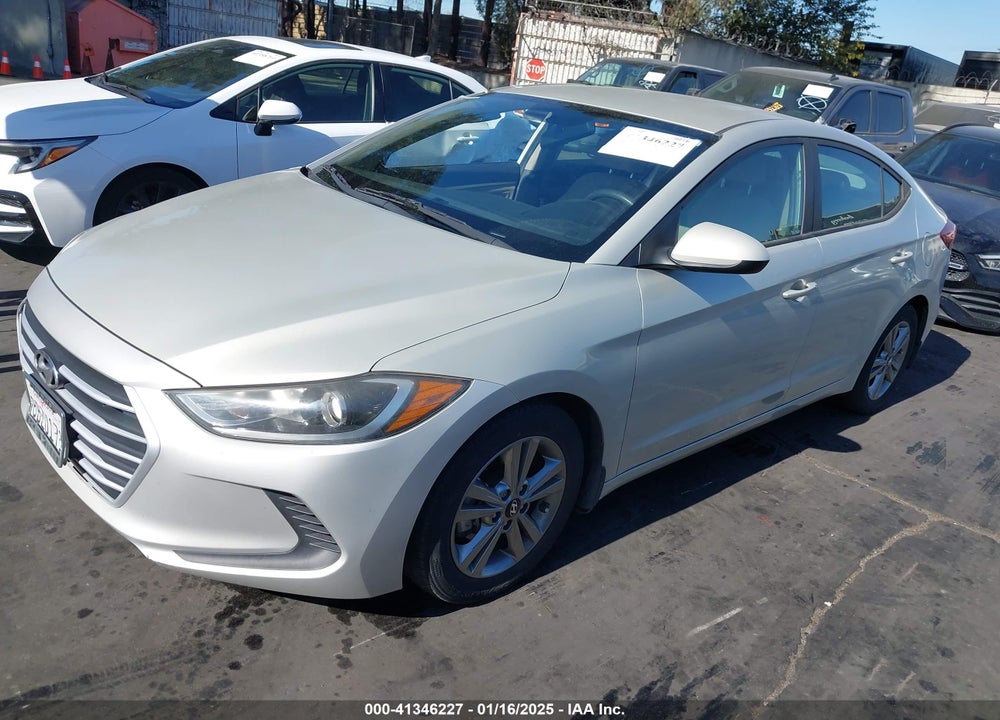 2018 HYUNDAI ELANTRA SEL VIN: KMHD84LF4JU609972