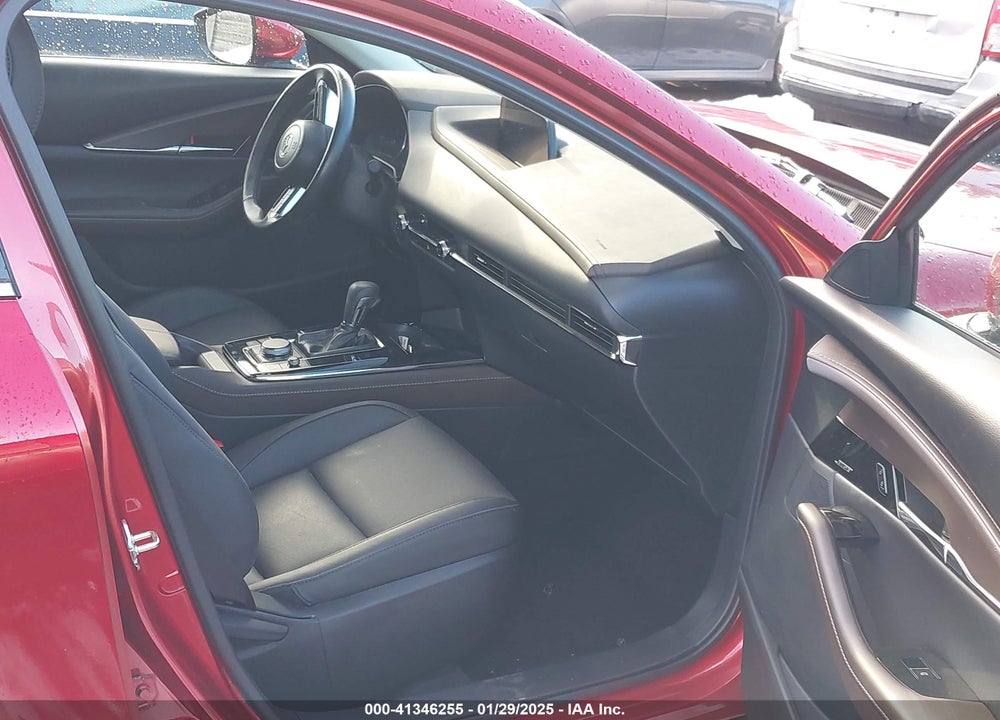 2024 MAZDA CX-30 2.5 S PREMIUM PACKAGE VIN: 3MVDMBDM1RM601456