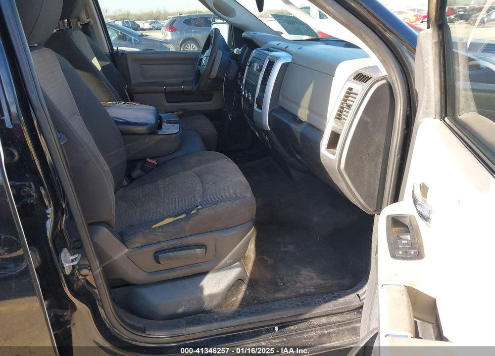 2012 RAM 1500 VIN: 1C6RD7LT1CS160396