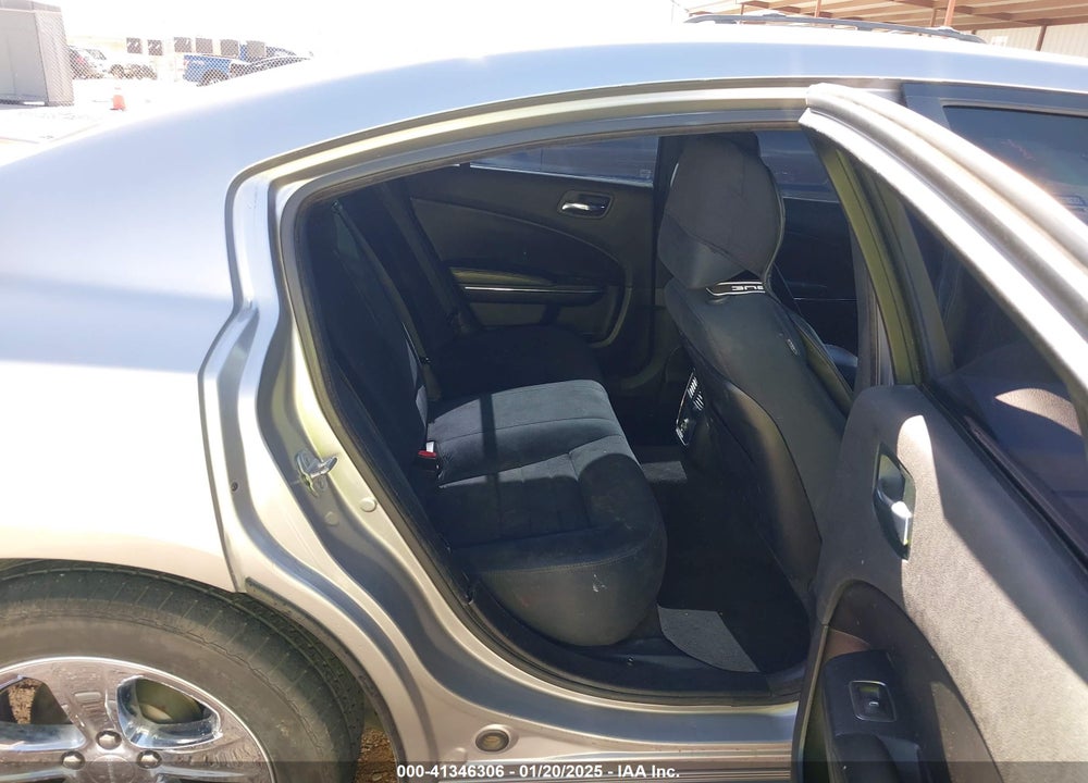 2011 DODGE CHARGER VIN: 2B3CL3CG5BH520807