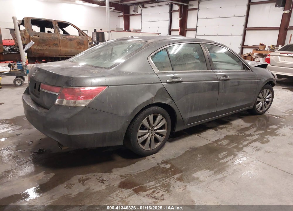 2011 HONDA ACCORD 2.4 EX-L VIN: 1HGCP2F86BA065368