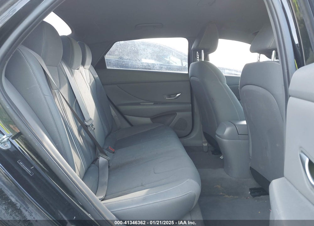 2022 HYUNDAI ELANTRA VIN: 5NPLS4AG6NH070994