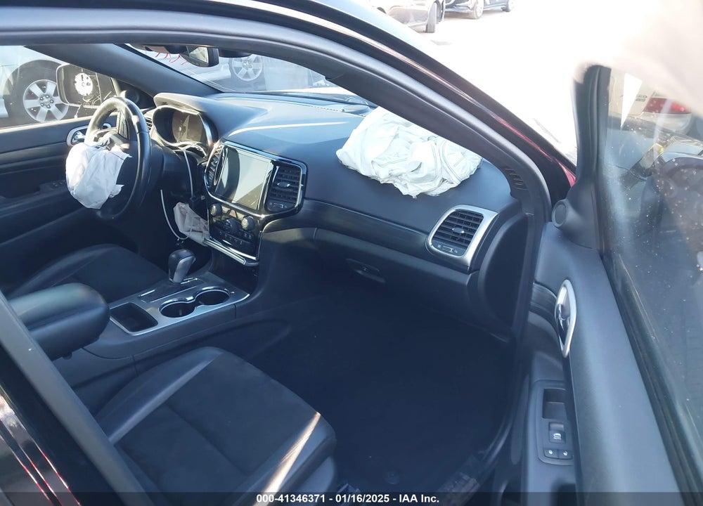 2019 JEEP GRAND CHEROKEE LAREDO E 4X2 VIN: 1C4RJEAG5KC852262