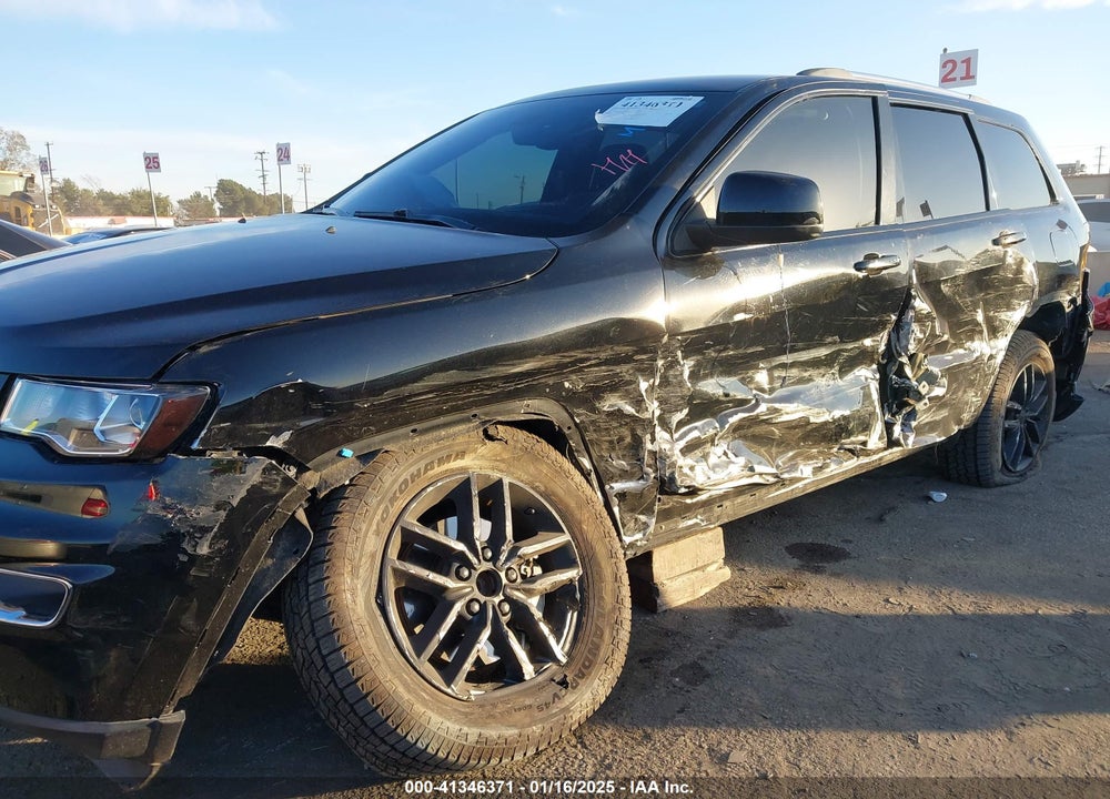2019 JEEP GRAND CHEROKEE LAREDO E 4X2 VIN: 1C4RJEAG5KC852262