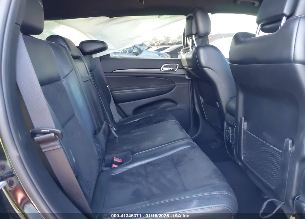 2019 JEEP GRAND CHEROKEE LAREDO E 4X2 VIN: 1C4RJEAG5KC852262