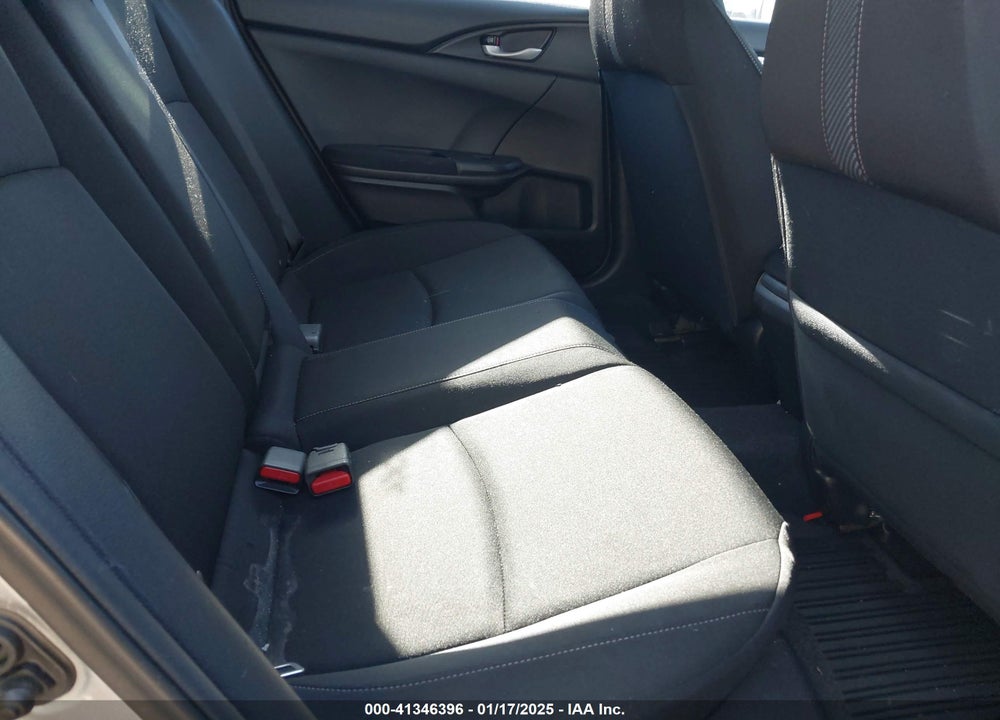 2018 HONDA CIVIC EX VIN: 19XFC2F74JE043654