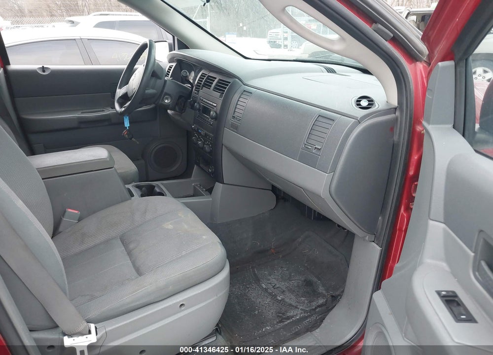 2006 DODGE DURANGO SXT VIN: 1D4HB38N46F120357