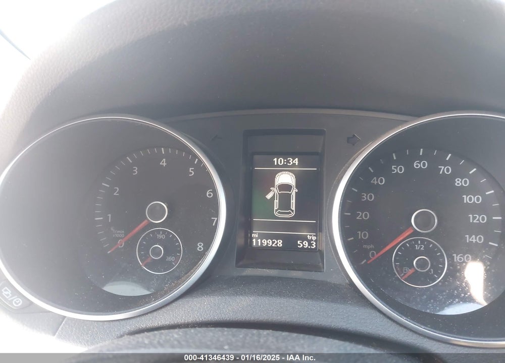 2013 VOLKSWAGEN GOLF VIN: WVWDB7AJ2DW118713