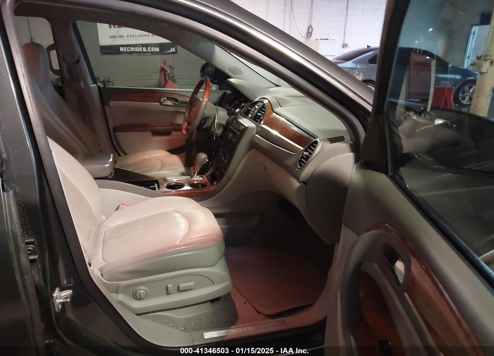 2011 BUICK ENCLAVE 1XL VIN: 5GAKRBED1BJ214032