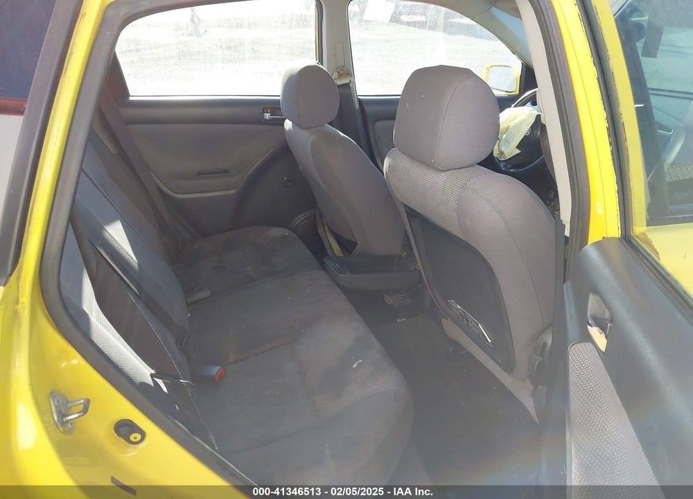2005 TOYOTA MATRIX/XR VIN: 2T1KR32E35C329930