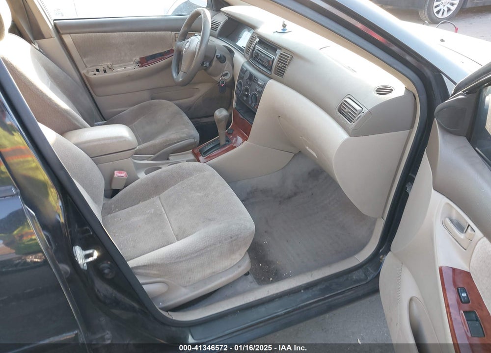 2004 TOYOTA COROLLA LE VIN: 1NXBR32E94Z199844