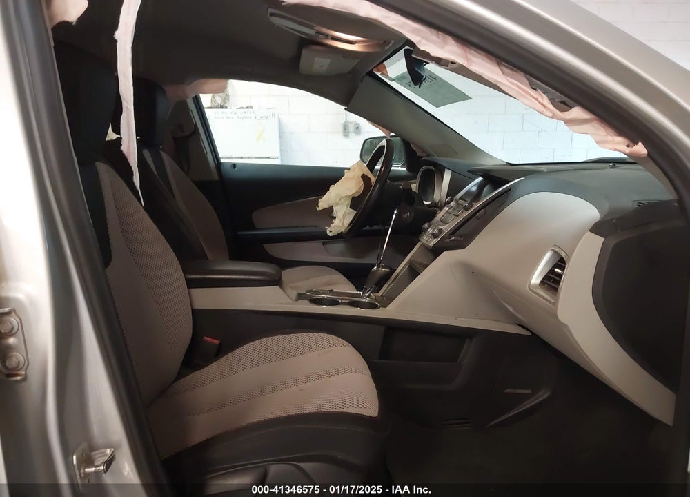2017 CHEVROLET EQUINOX VIN: 2GNALCEK8H1574781