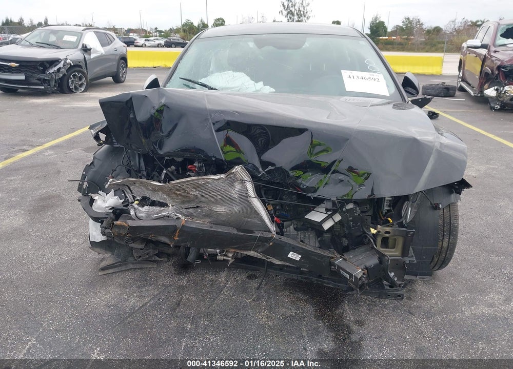2023 HYUNDAI ELANTRA VIN: KMHLM4AG7PU520800