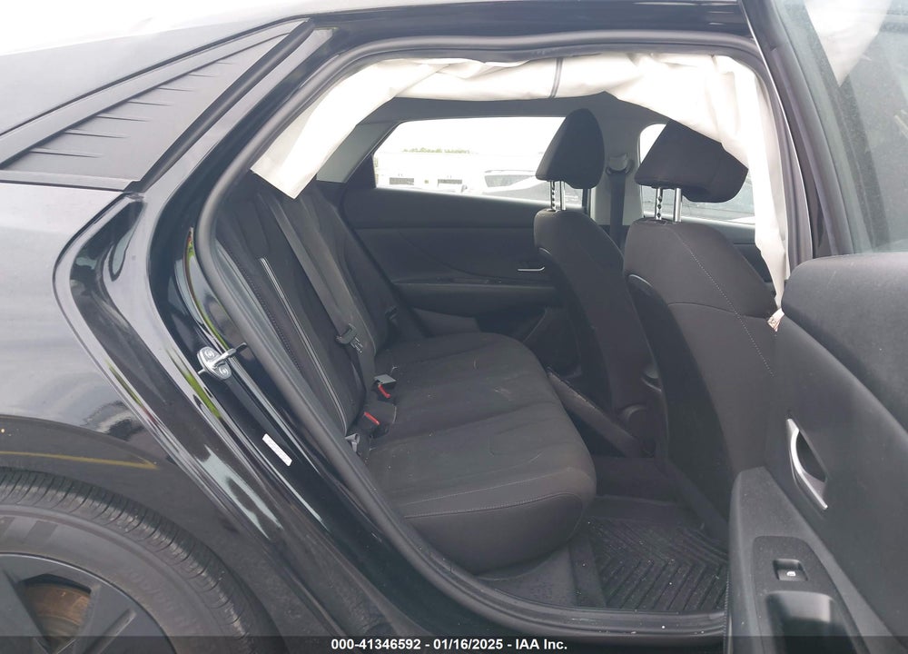 2023 HYUNDAI ELANTRA VIN: KMHLM4AG7PU520800