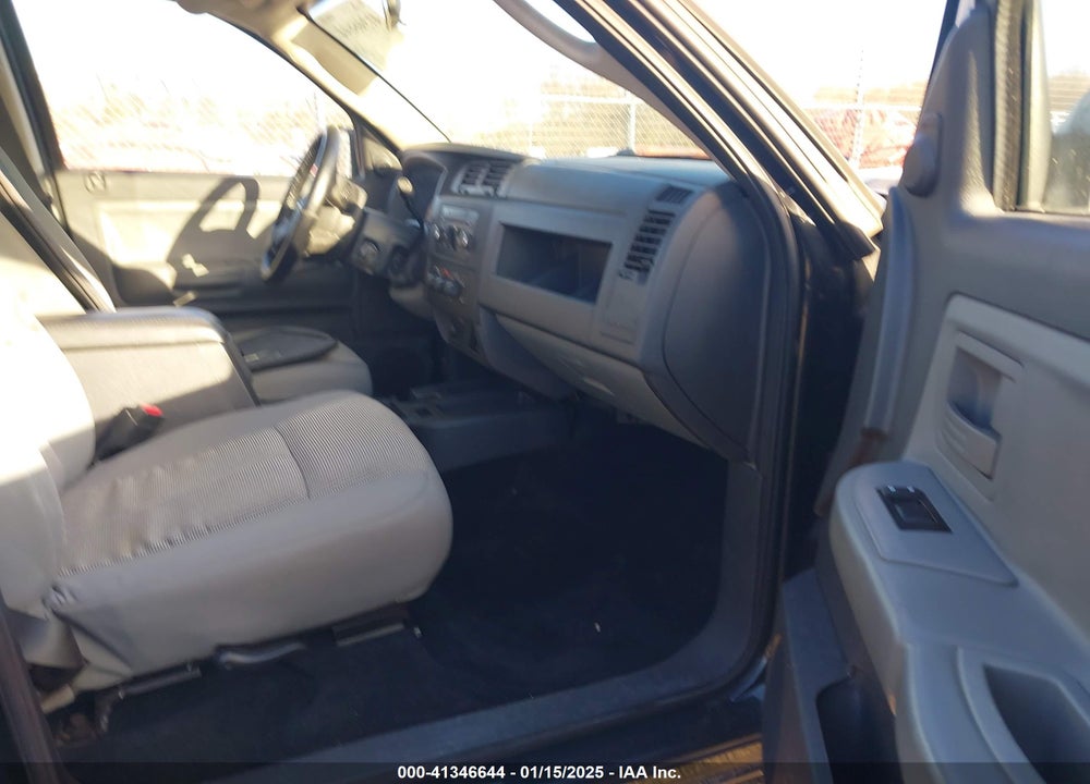 2011 RAM DAKOTA VIN: 1D7RW3GK1BS636518
