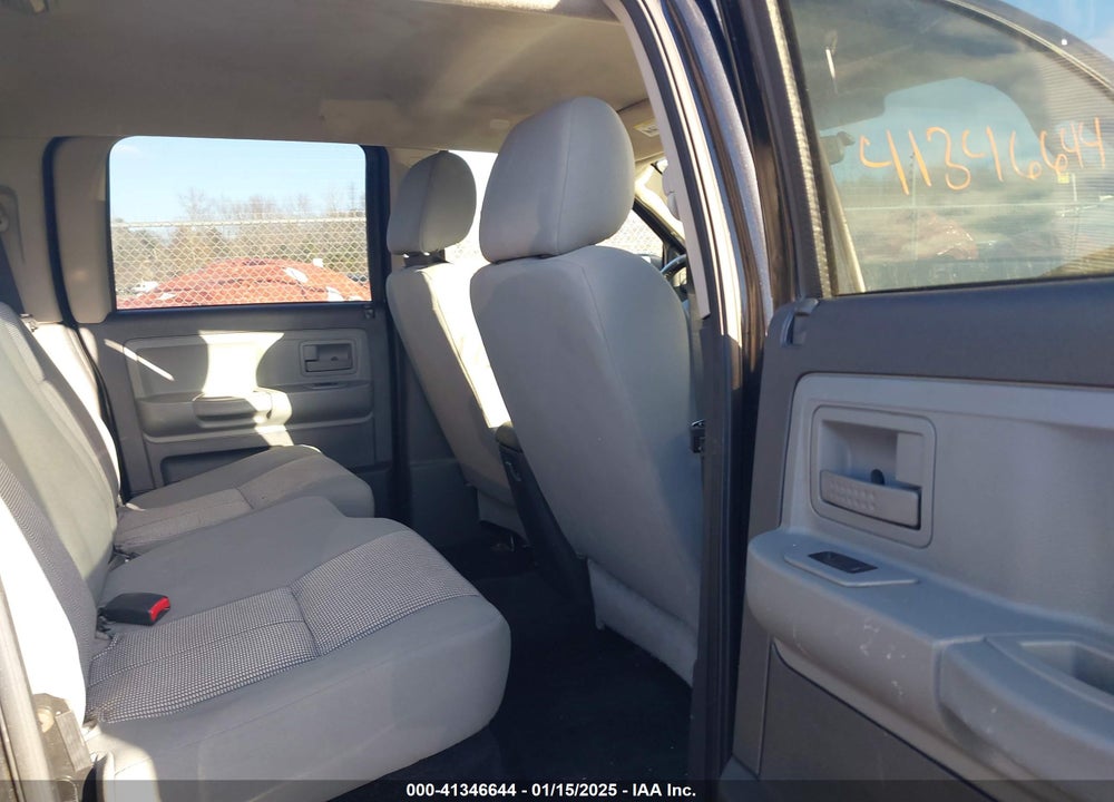 2011 RAM DAKOTA VIN: 1D7RW3GK1BS636518