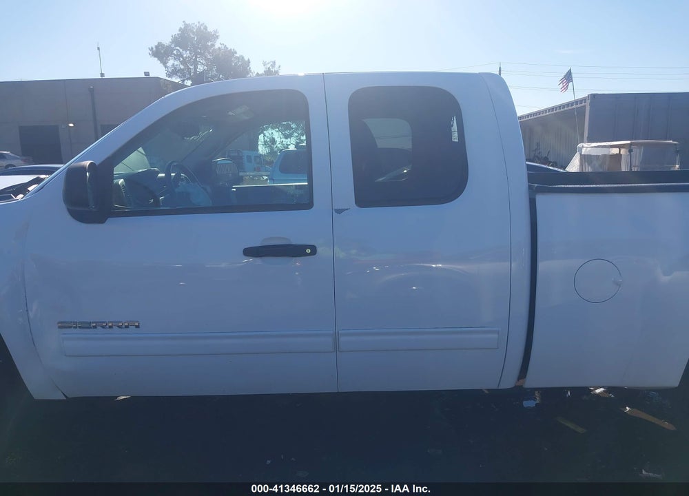 2013 GMC SIERRA 1500 SLE VIN: 1GTR2VE79DZ304031