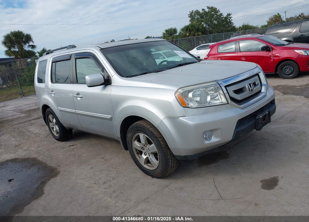 2009 HONDA PILOT EX-L VIN: 5FNYF48669B026599