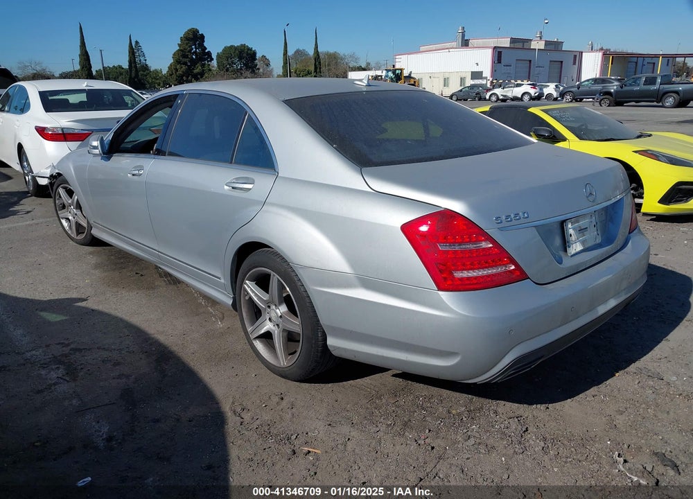 2010 MERCEDES-BENZ S 550 VIN: WDDNG7BB9AA347630