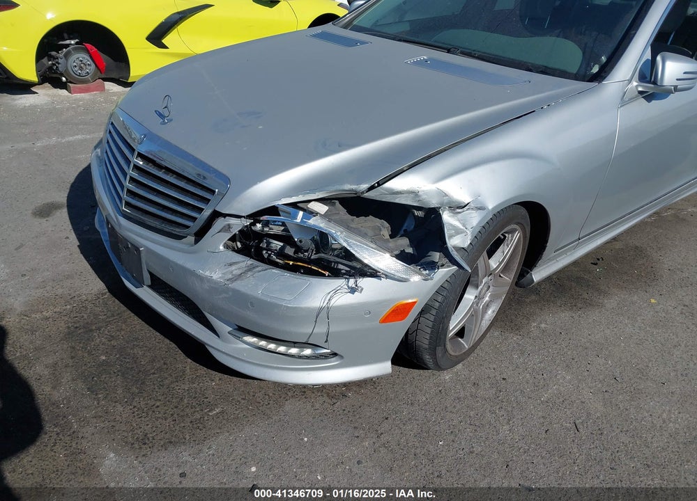 2010 MERCEDES-BENZ S 550 VIN: WDDNG7BB9AA347630