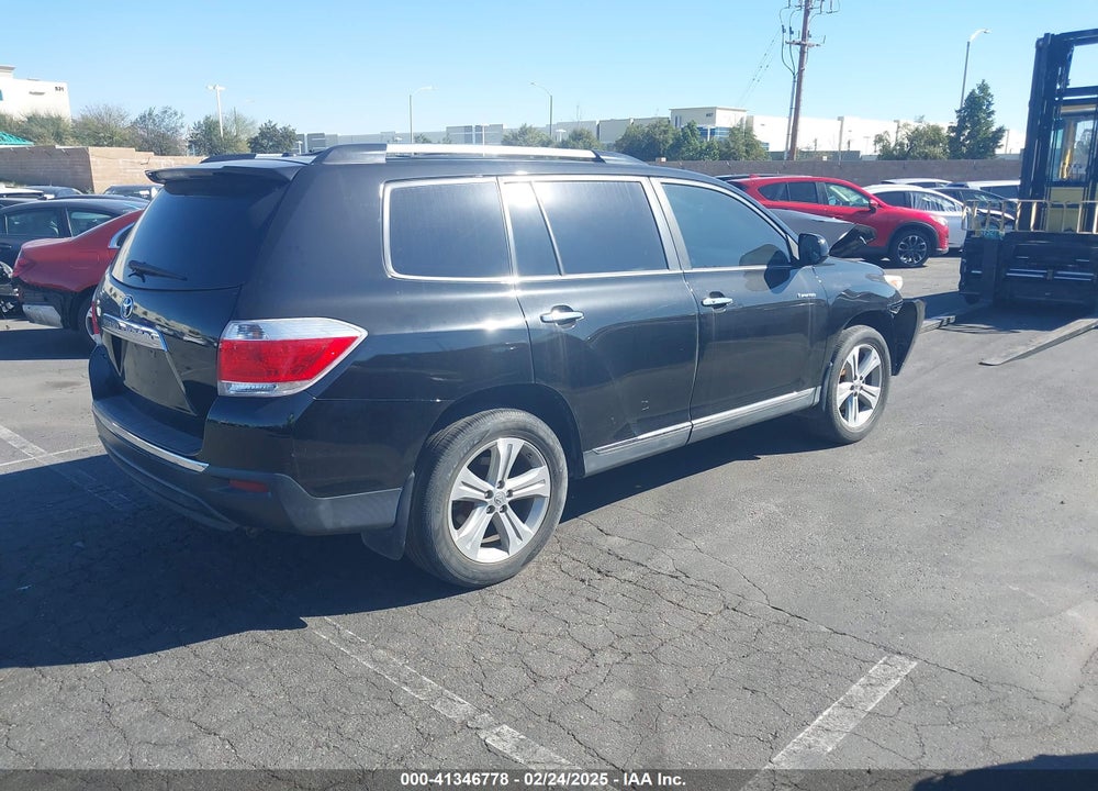 2013 TOYOTA HIGHLANDER LIMITED V6 VIN: 5TDYK3EHXDS125040