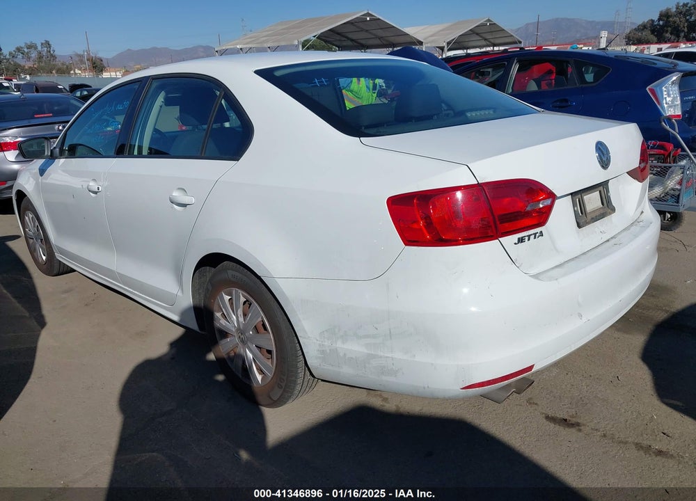 2014 VOLKSWAGEN JETTA VIN: 3VW2K7AJ5EM432118